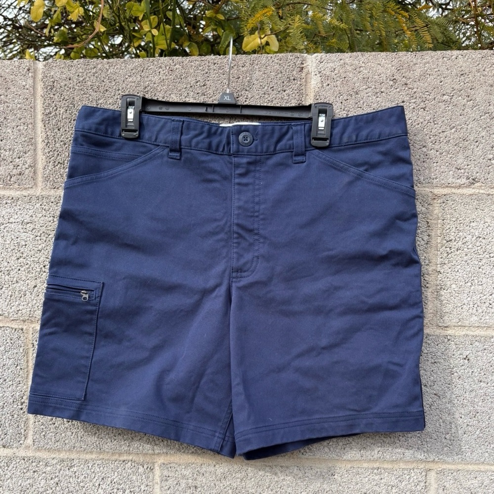 Nike SB Novelty Skate Shorts Mens 36 Navy Blue DH2939-410 Athleisure Skate EUC